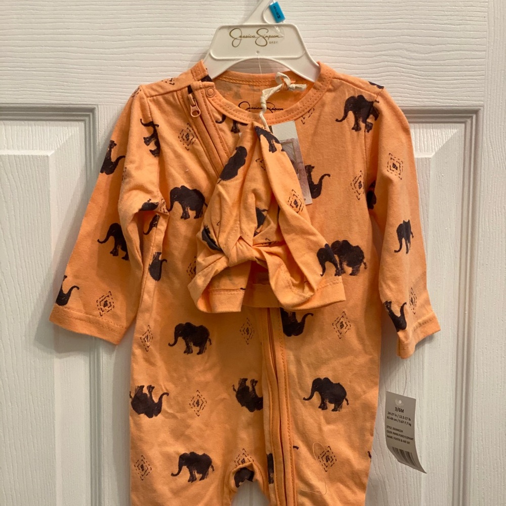 Jessica Simpson Footie and Hat Set